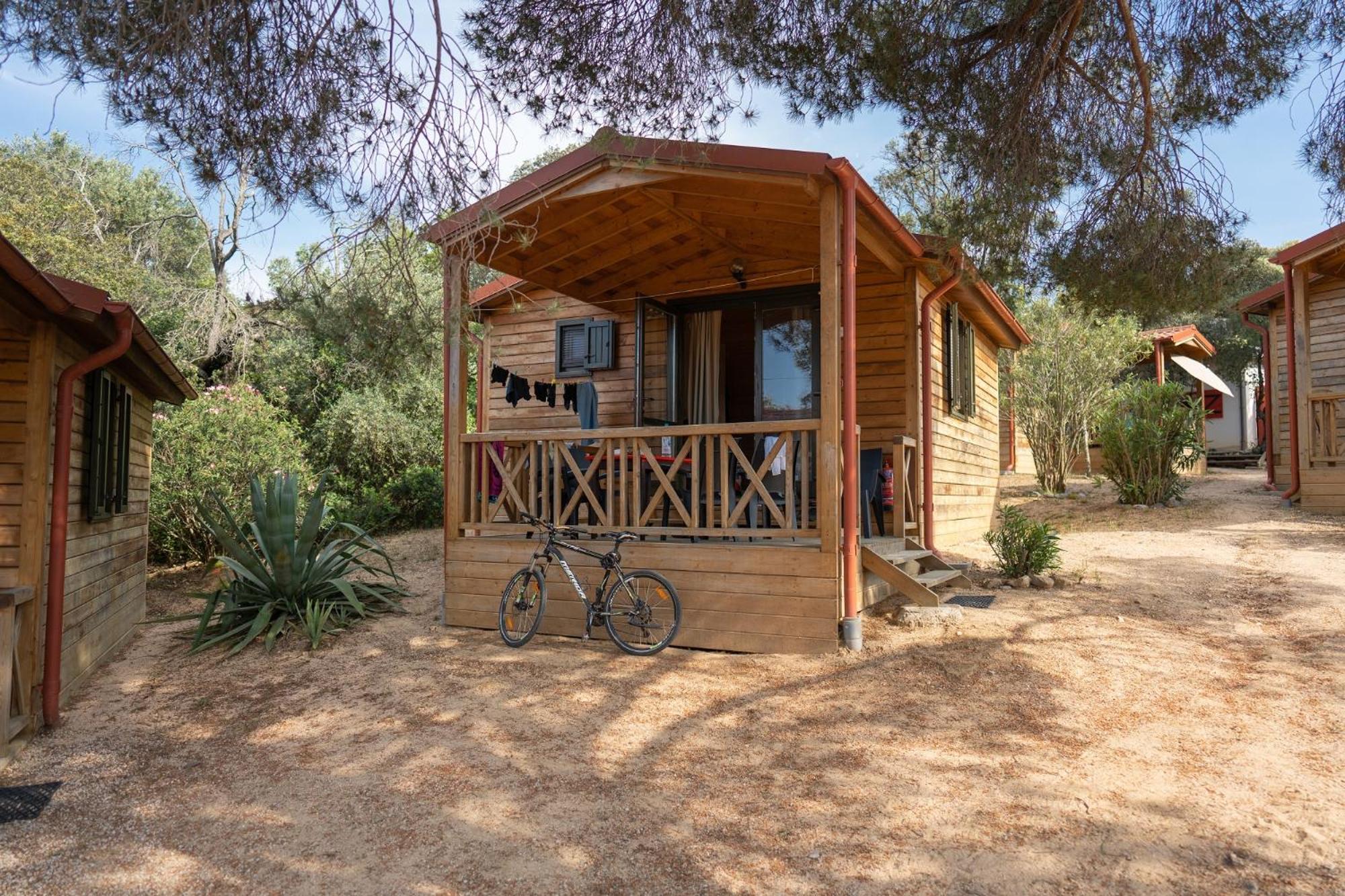 Feriendorf La Mora Calvi  Ngoại thất bức ảnh