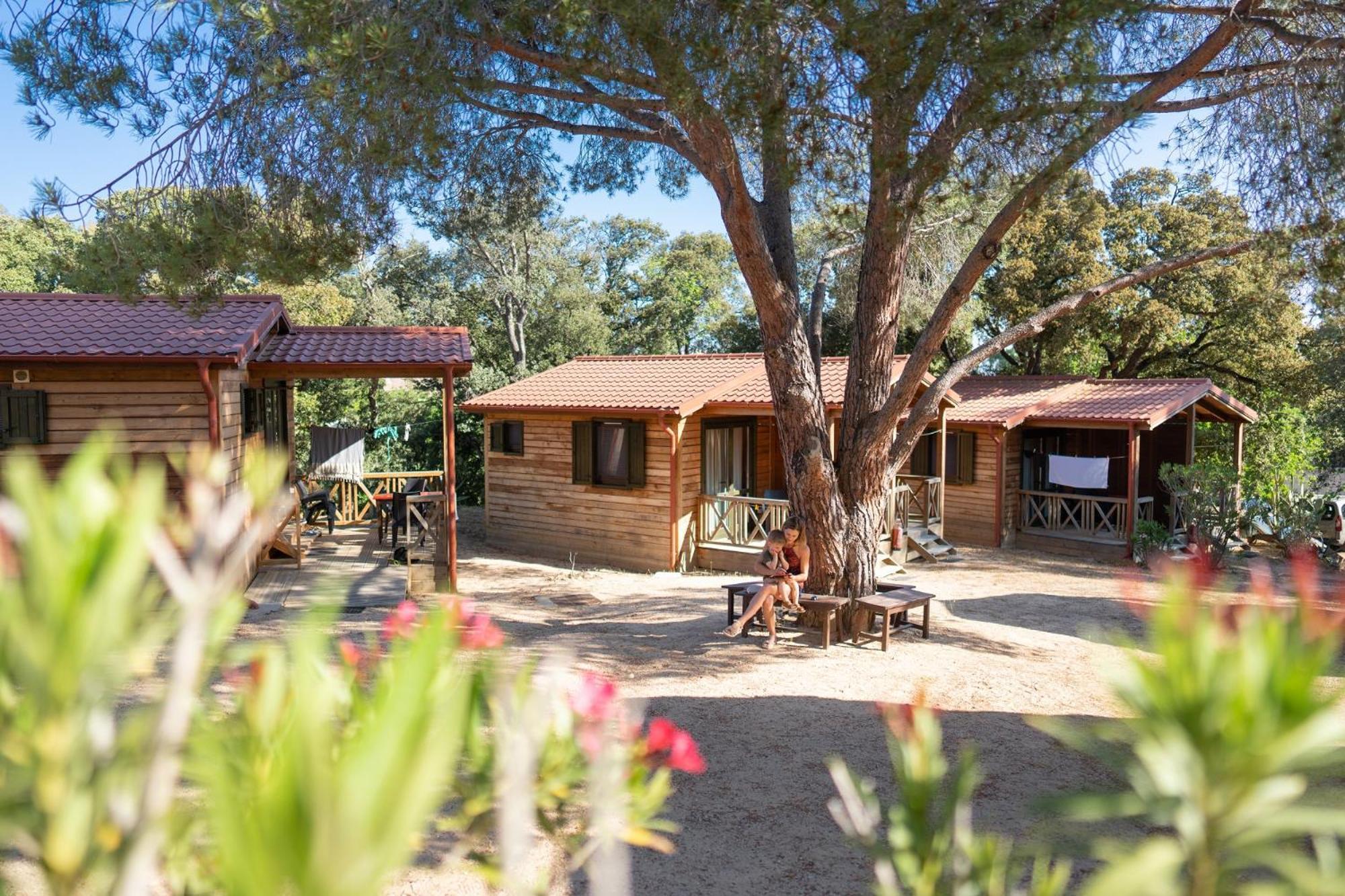Feriendorf La Mora Calvi  Ngoại thất bức ảnh